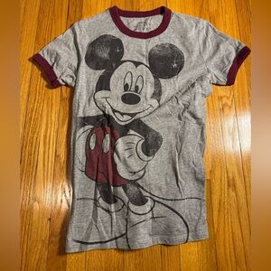 Mickey Mouse Gray Graphic Tee Red Trim Juniors Medium
